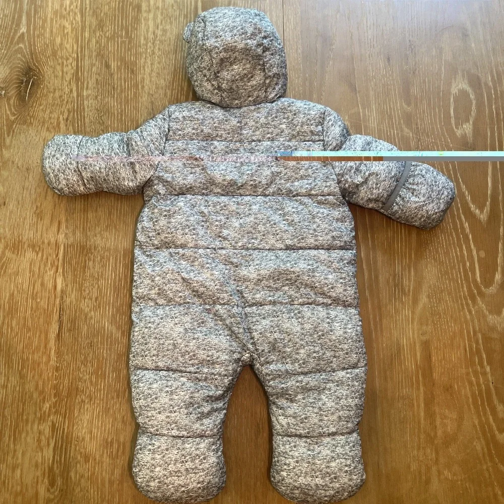Gap 0-6 Months Baby Gray Insulated Bunting Snow Suit Fleece Unisex EUC Gray